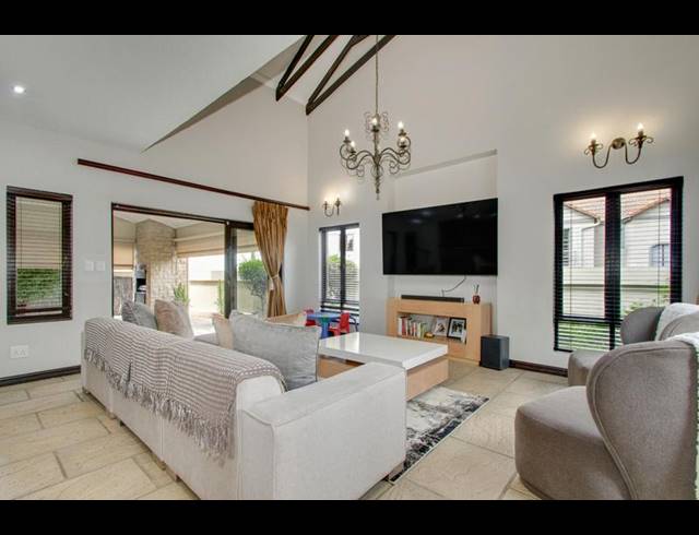 3 BEDROOM PROPERTY TO RENT IN BROADACRES